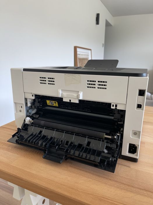 Impressora HP LaserJet CP1025nw color branca