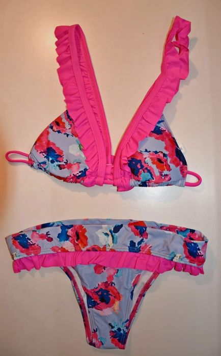 Bikini Folhos Brasileiro Novo