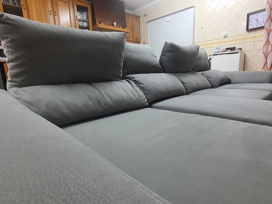 Sofá cinza com chaise longue conforama