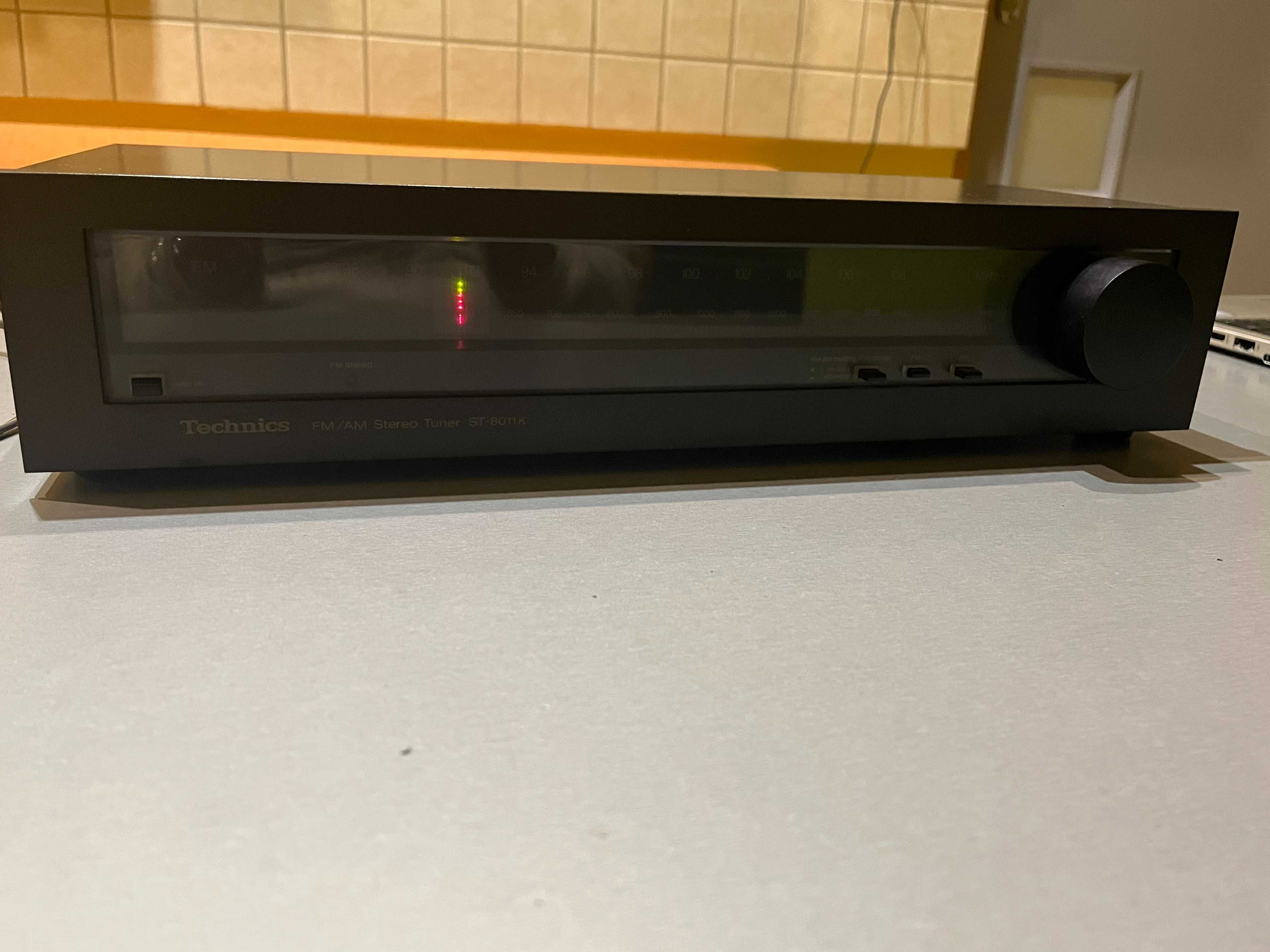 Radio tuner FM deck Technics ST-8011K stereo