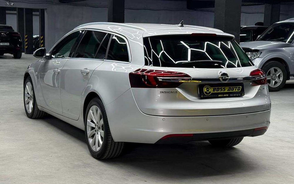 Opel Insignia Sports Tourer 2014