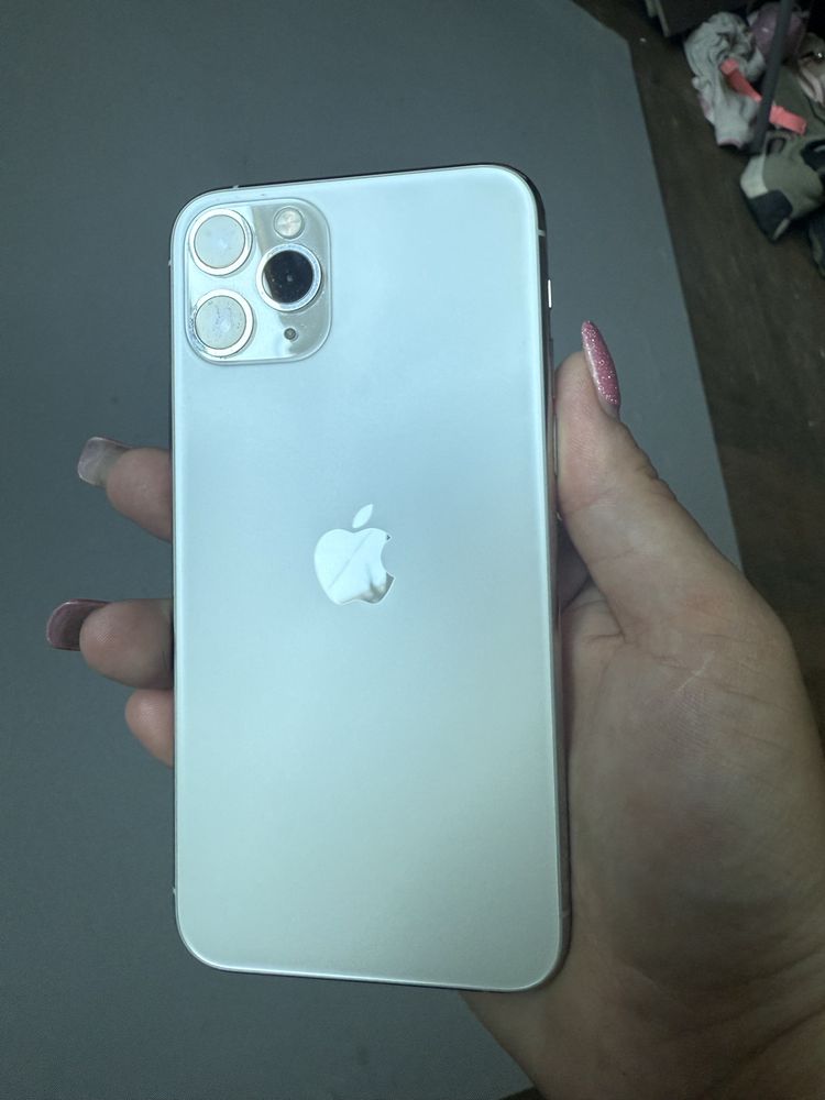 Iphone 11pro в ідеальному стані