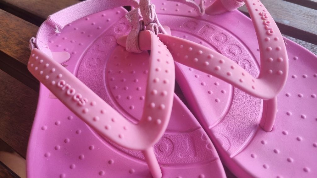 Crocs rozm 8 /9 japonki dla dziewczynki