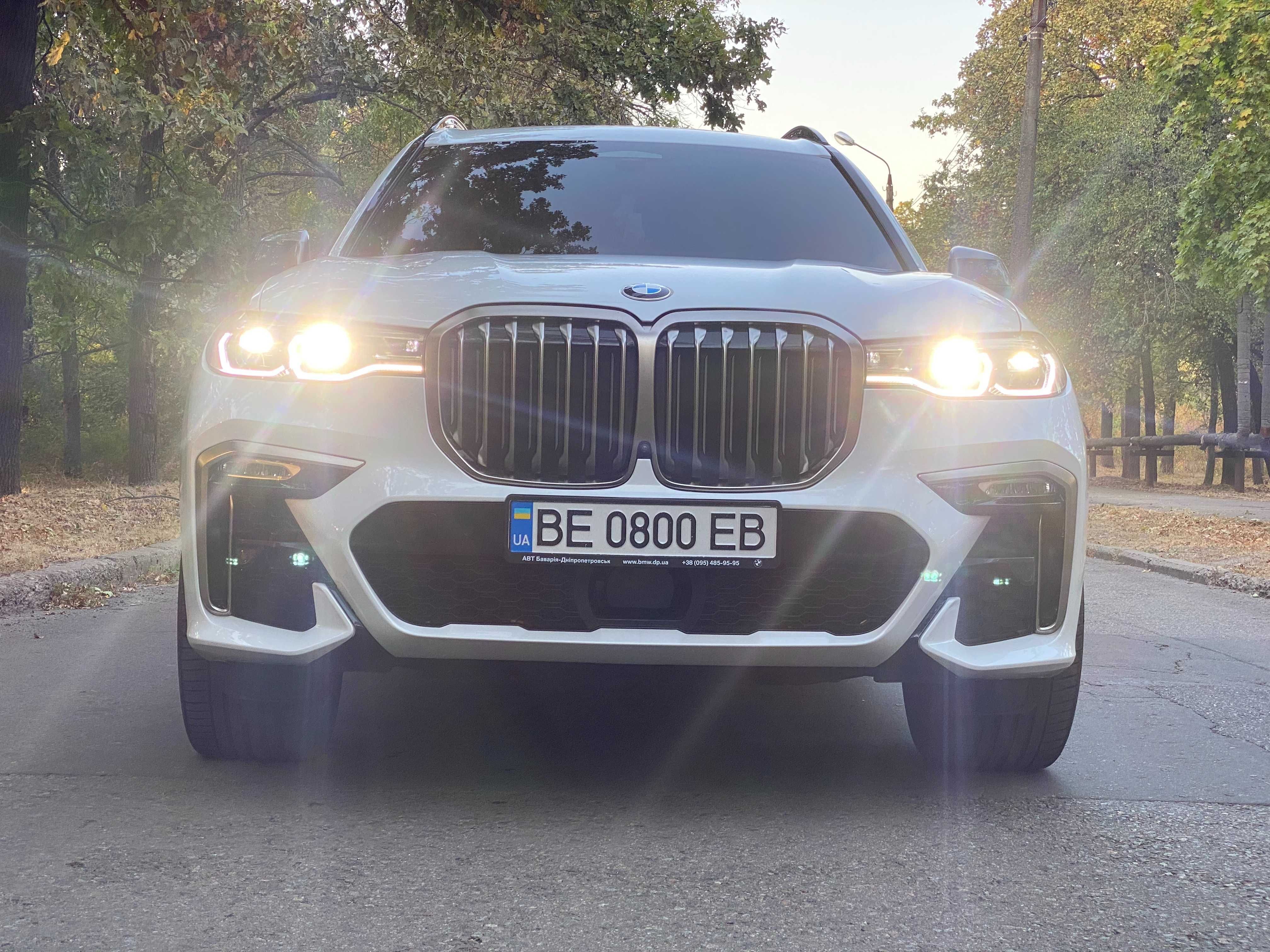 BMW X7 официал идеал M50D 2021