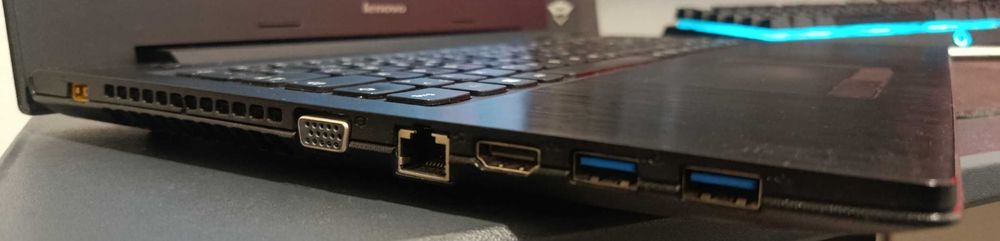 Computador Portátil Lenovo AMD