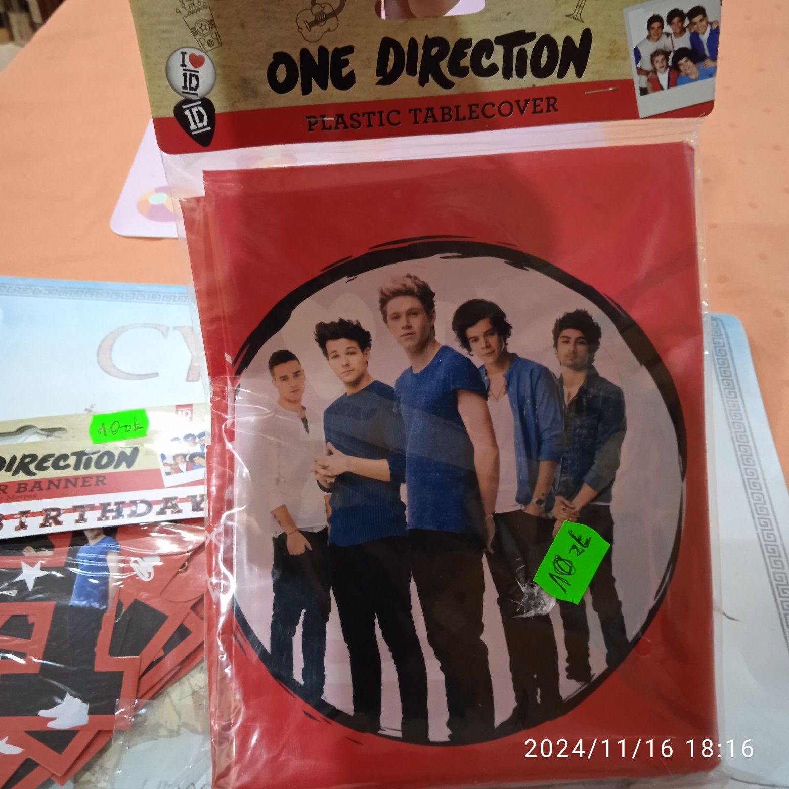Obrus z One direksyn