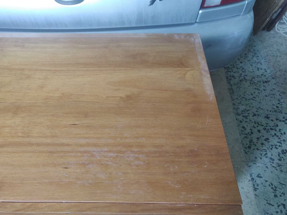 Secretária de madeira