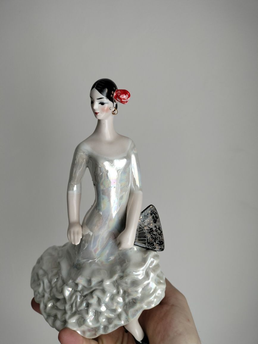 Porcelana tancerka flamenco figurka