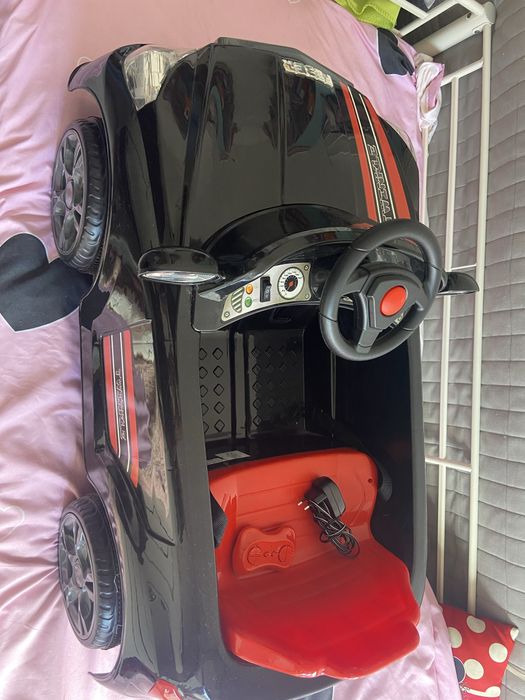 Carro telecomandado Feber