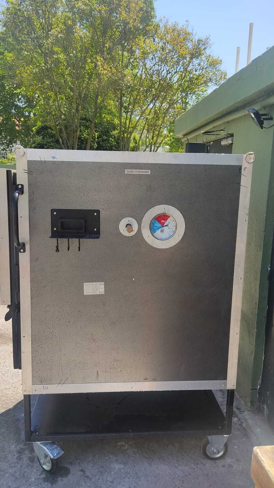 Forno Multi Funcional a Carvão e Lenha
