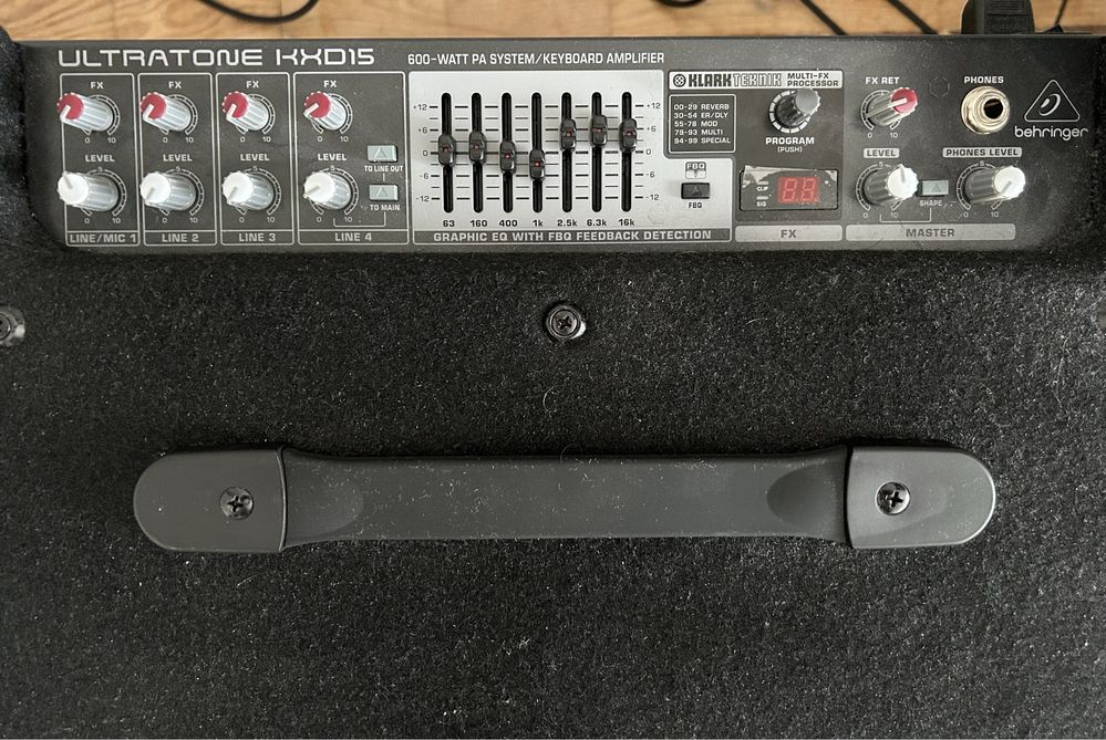 Nord Electro 6HP 73 + Softcase + Behringer KXD15 ultratone