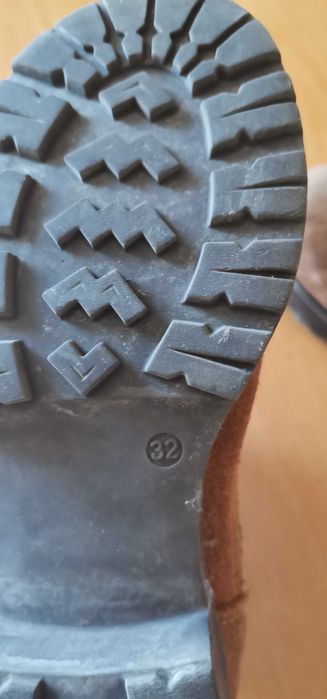 Botas de criança camurça