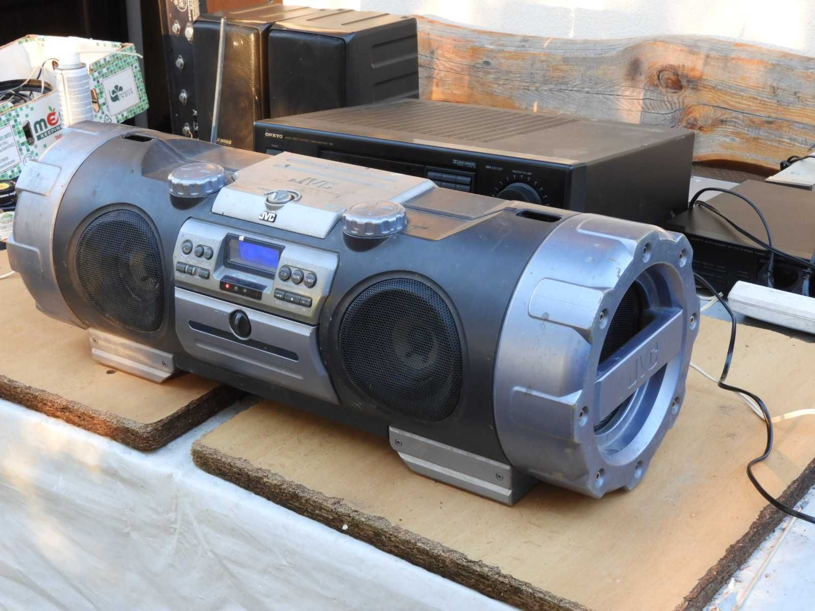 Radio JVC RV - B99 BU , RV -NB 10 B