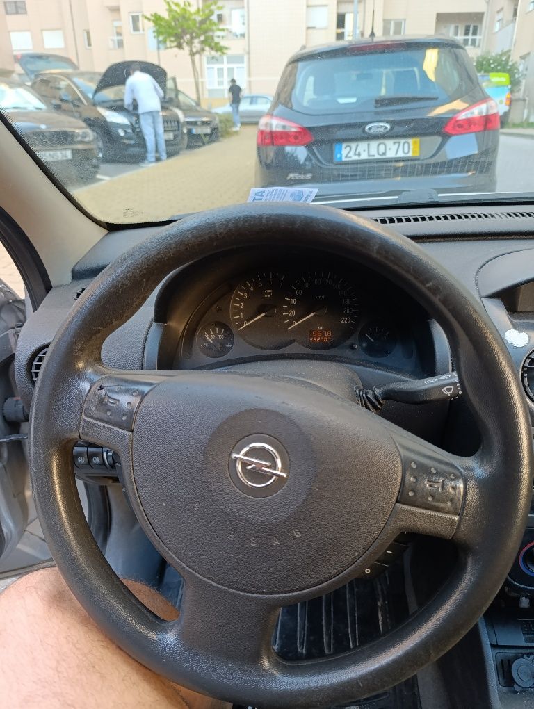 Corsa C 1.2 econômico