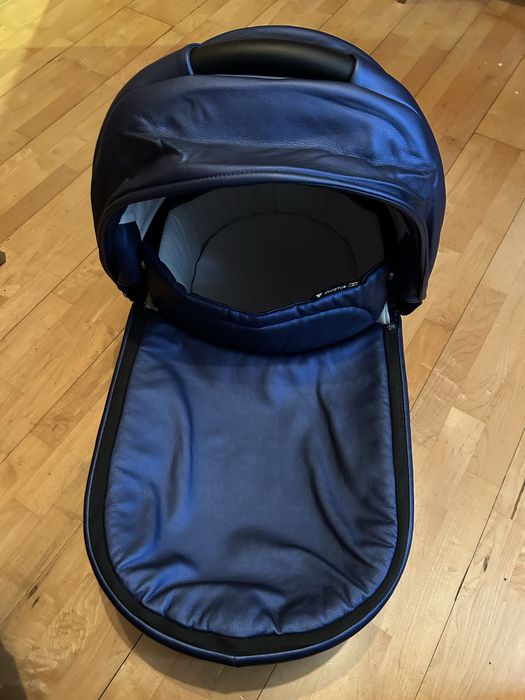 Дитяча коляска 2 в 1 Invictus V-Dream Lux Blue with Black