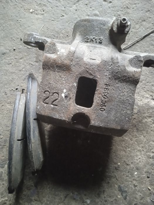 супорт лантра 1.6-1.8