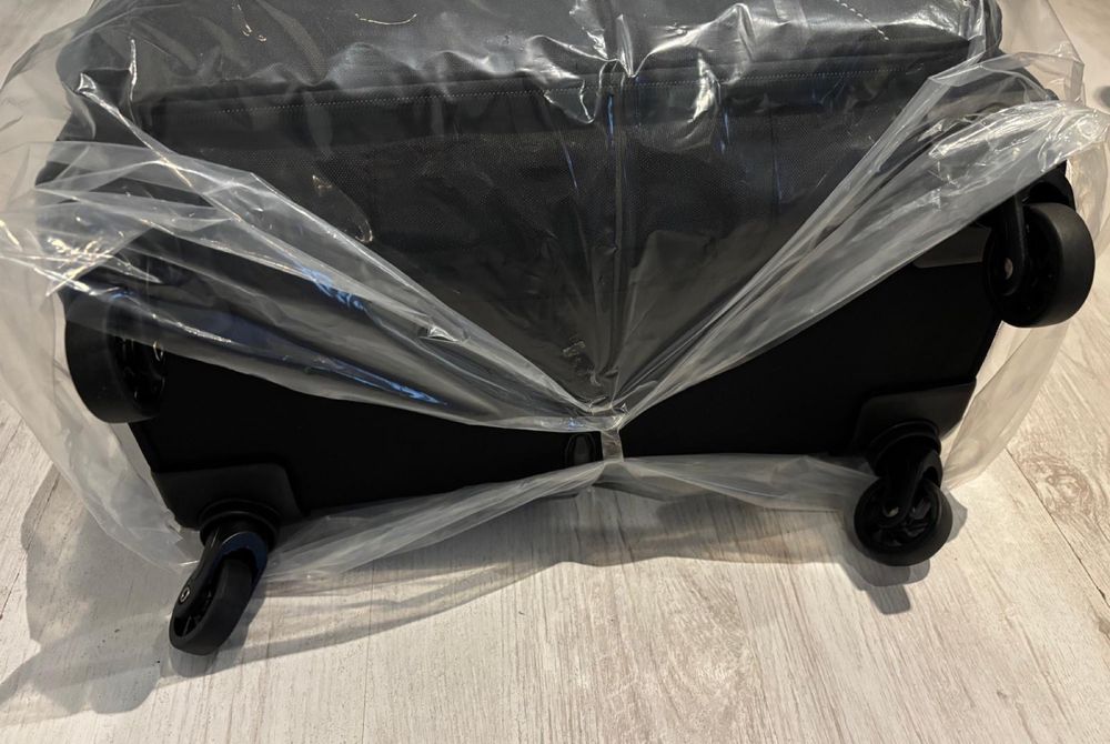 Vendo trólei da American Tourister