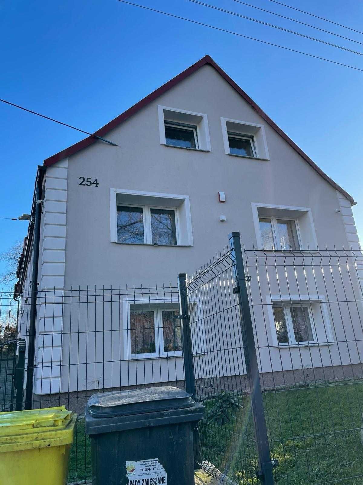 Elewacje, ocieplanie budynków, malowanie