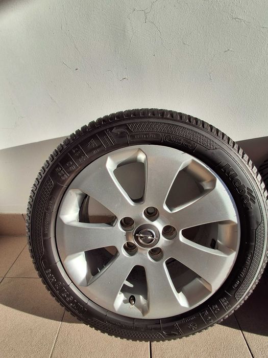 Alufelgi 17" 5x120 OPEL Insignia z oponami zimowymi Kleber jak nowe!