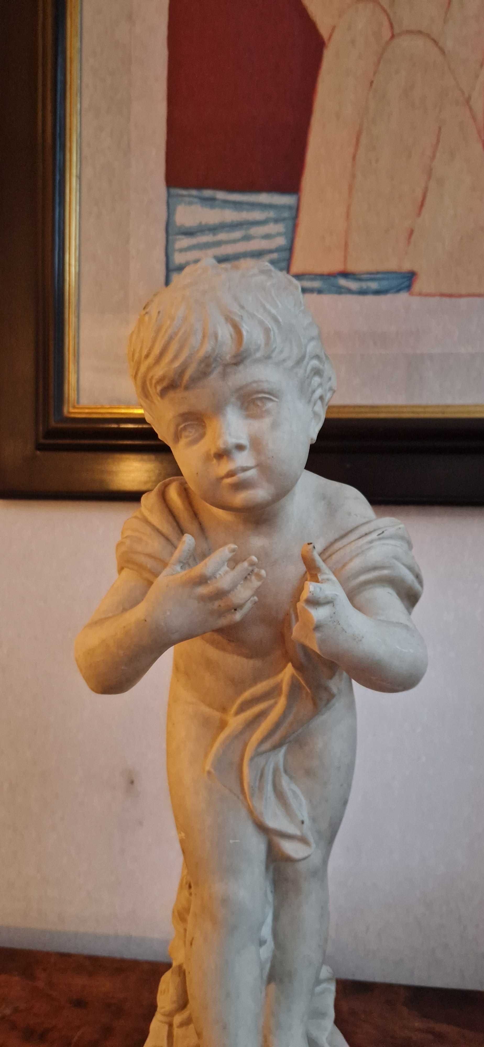 Rzeźba salonowa putto Młodzieniec Włochy klasycyzm glamour design