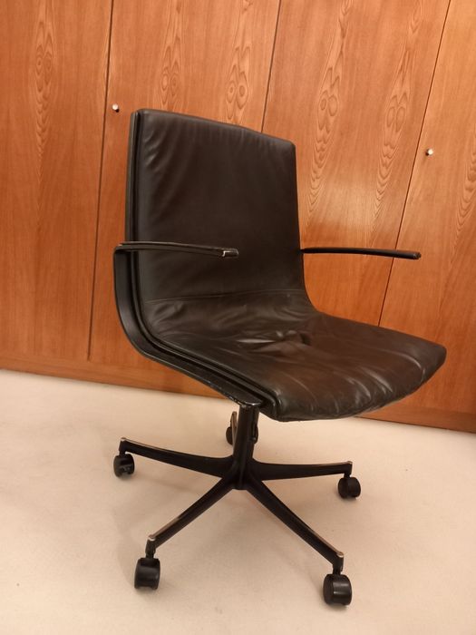 Krzesło Walter Knoll Logos