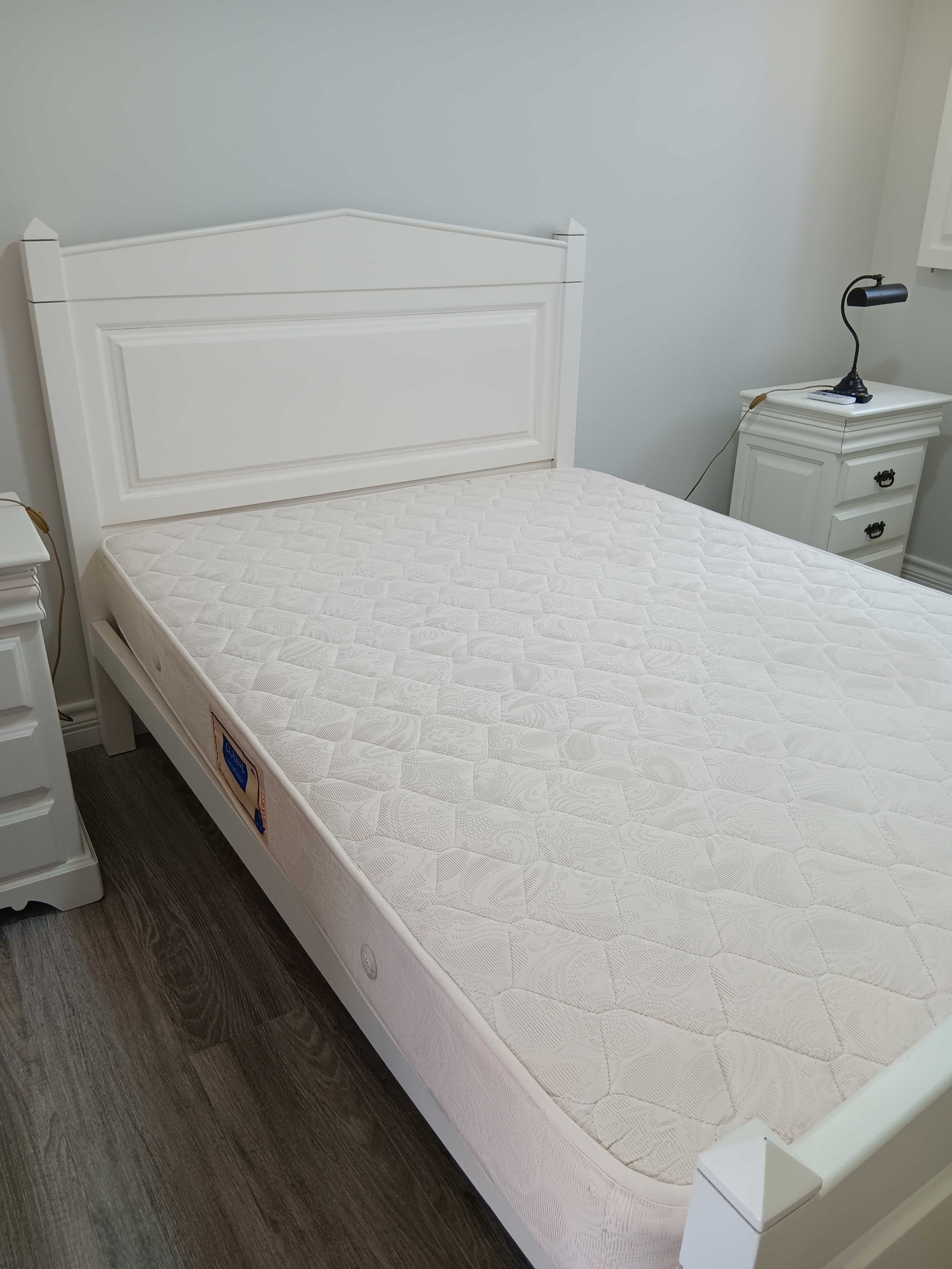 Vendo cama de casal