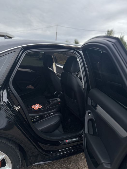 Продам власне авто Audi A4 B8.
