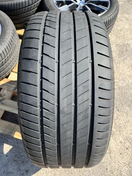 5х112 r20 BMW X5 X6 G05 G06 Диски с шинами Разноширокие