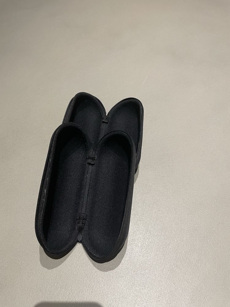 komplet etui na okulary