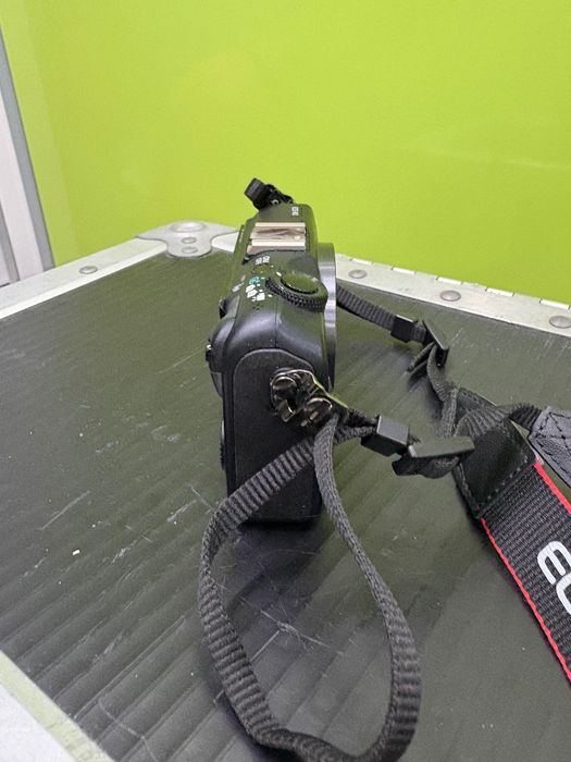 Máquina Fotográfica Canon EOS M2