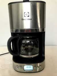 Кавоварка капельна Electrolux EKF7500