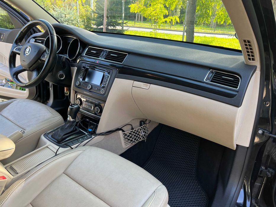 Sprzedam zadbaną Skodę Superb 2 Liftback 2.0 TDI DSG