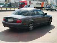 Аатомобіль Jaguar S-type