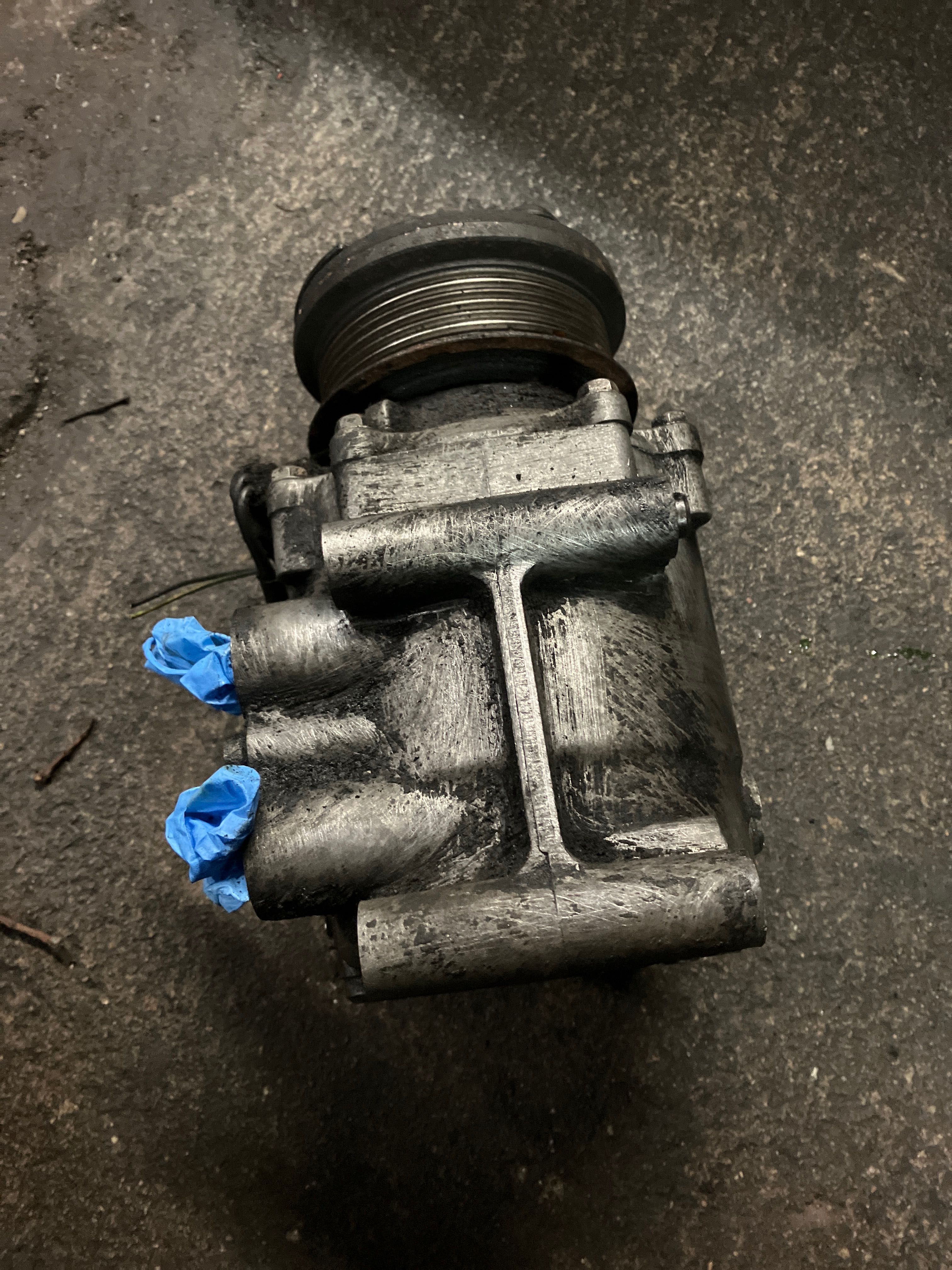 Ford Focus MK1 - kompresor sprężarka klimatyzacji