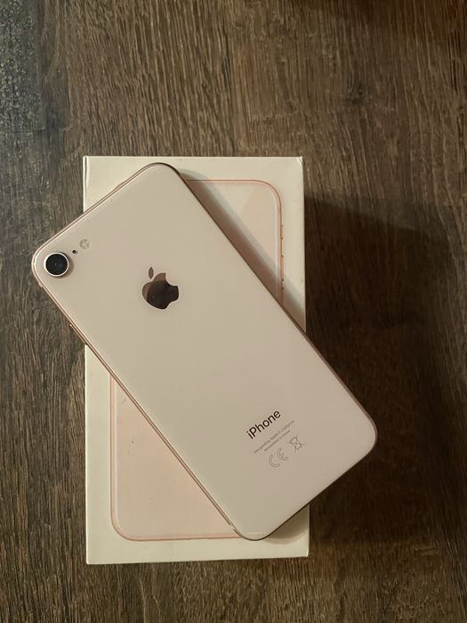 Продам Айфон 8 на 256 гб,apple 8