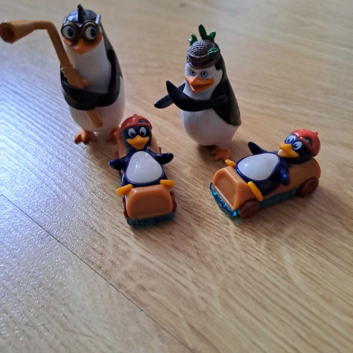Figurki Pingwiny z Madagaskaru / zestaw 4 szt.