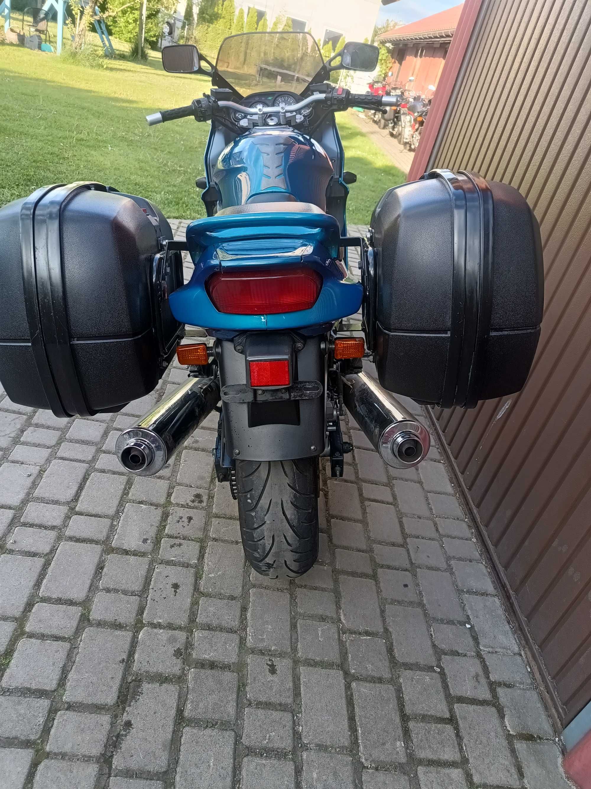 Piękny Kawasaki Gpz 1100 z Niemiec , kufry MOTOCYKLE ŻURAWICE