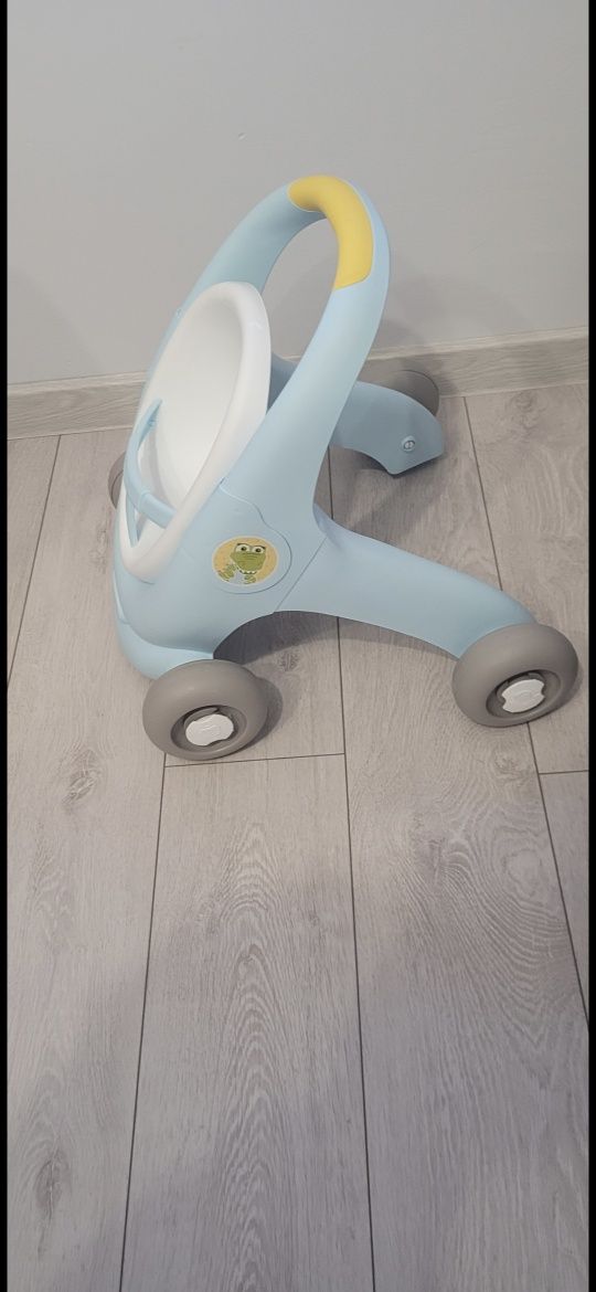 Pchacz firmy smoby  70 zl