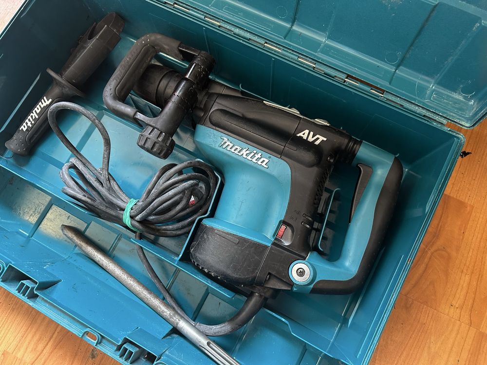 Młotowiertarka Makita HR4001c Zestaw Dłuto