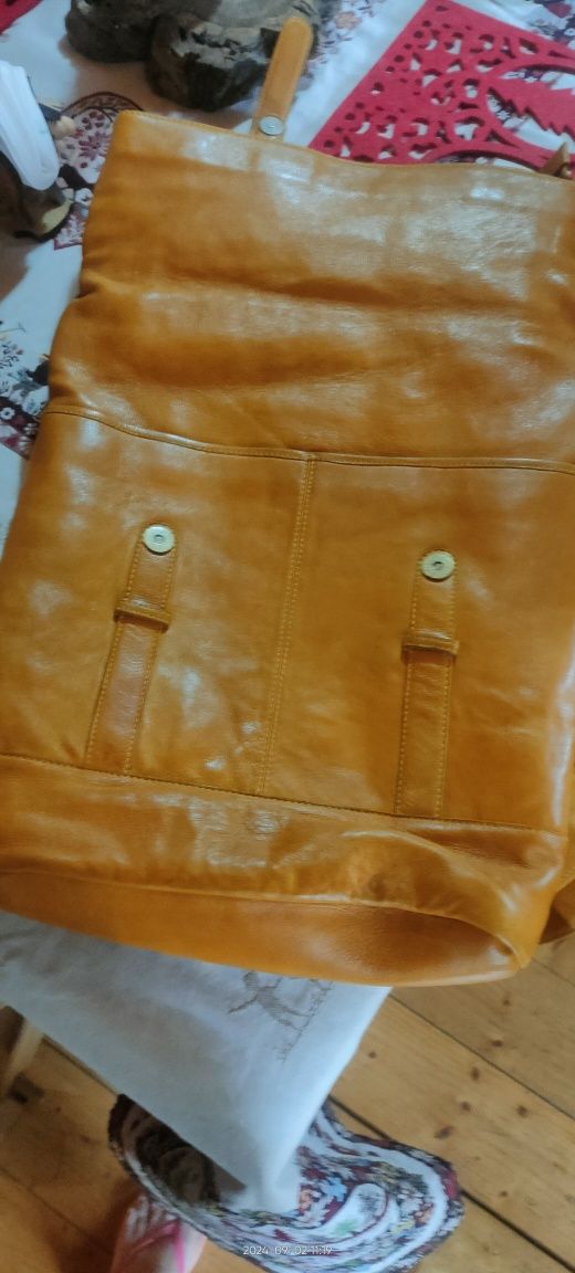 Mochila em couro
