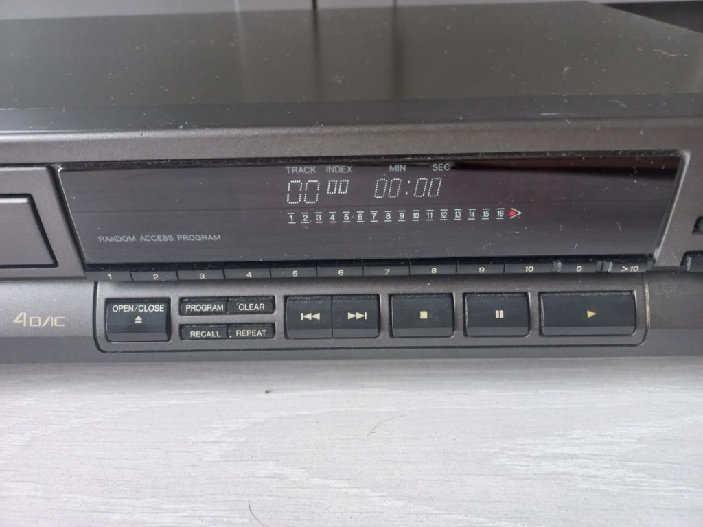 CD Technics SL-PG340A