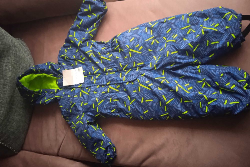 Шинарний фірмовий зимовий термо комбінезон на 1,5-3 роки унісекс