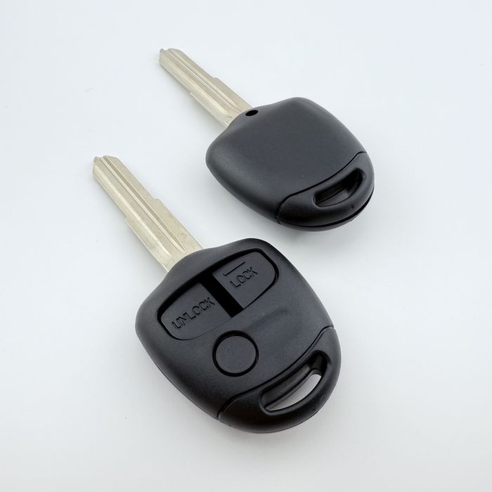 Корпус ключа Міцубіші Mitsubishi Міцубісі ключ Мицубиши болванка