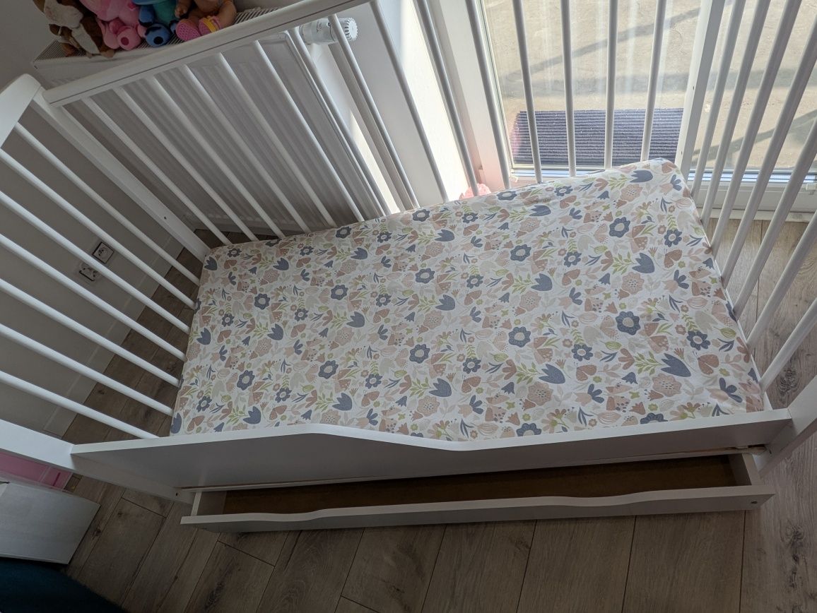 Łóżeczko dla dziecka 3 w 1 - 125x65 rosnące wraz z dzieckiem, stan db/