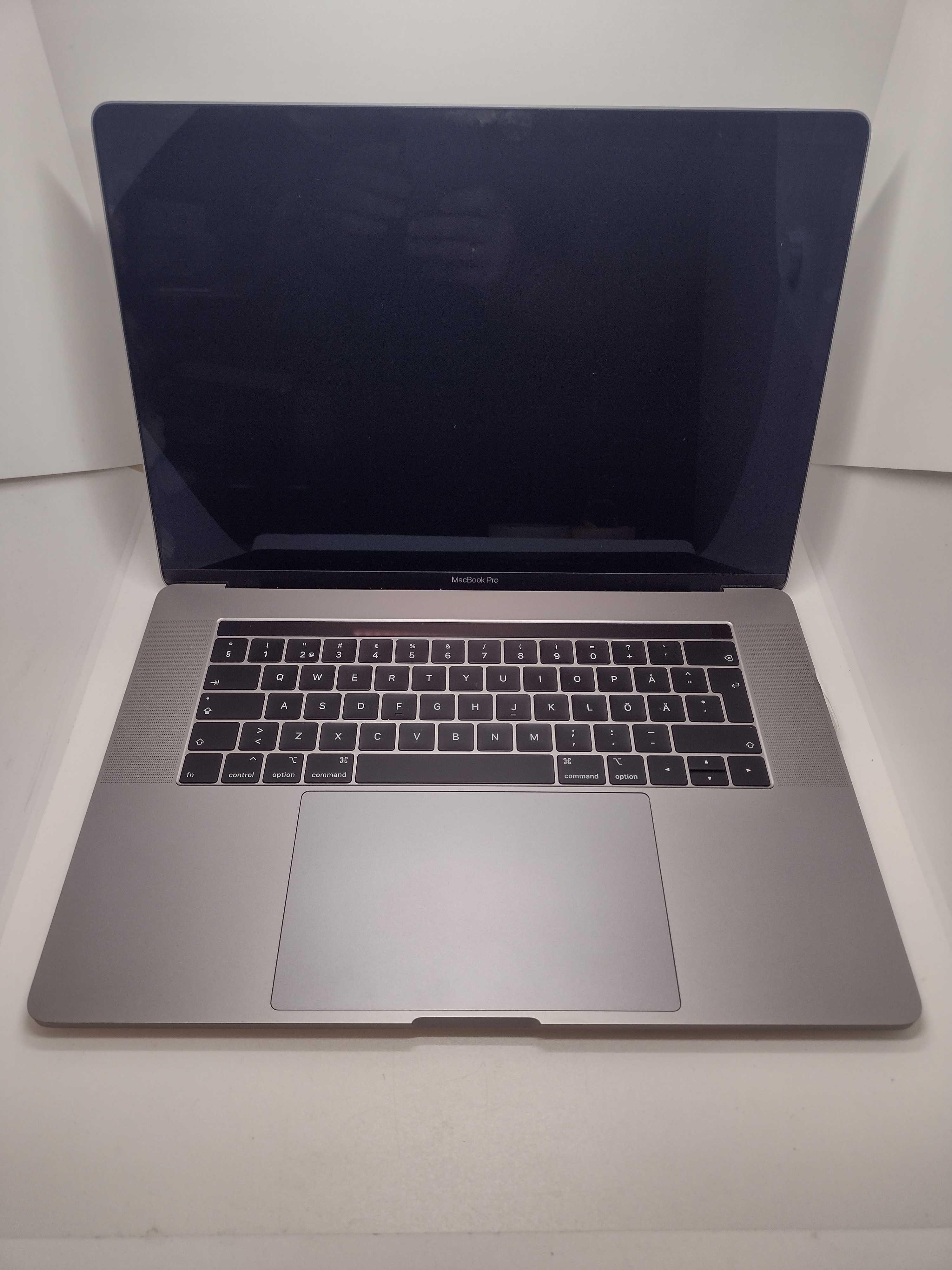 MacBook Pro 15" A1990 Intel i7 2.6GHz Super stan - Szczecin
