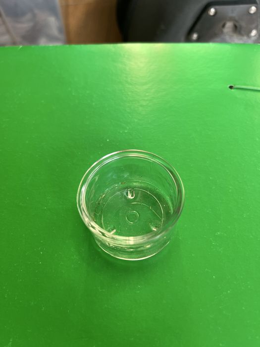 Szklane miseczki/ poidelka np. do terrarium 4,5cmx2,5cm  23 sztuki