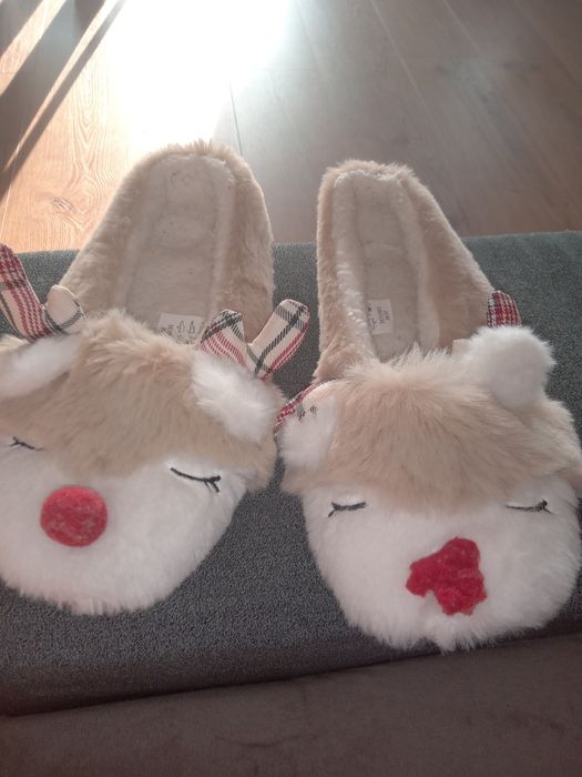 Kapcie świąteczne reniferki roz. 36/37