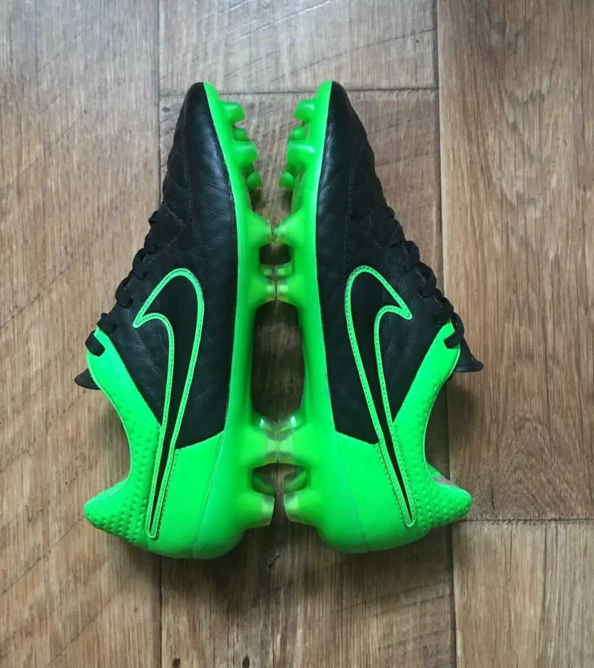 Профессиональные бутсы Nike Tiempo Legend V 5 FG Elite ACC
