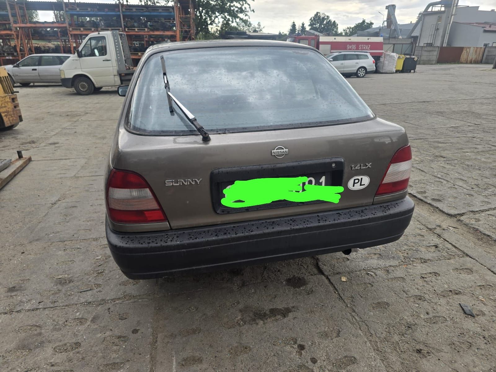 Nissan sunny 92r. 1.4b