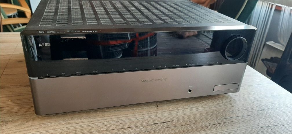 Potężny Amplituner Harman Kardon AVR 156 z hdmi, wzmacniacz